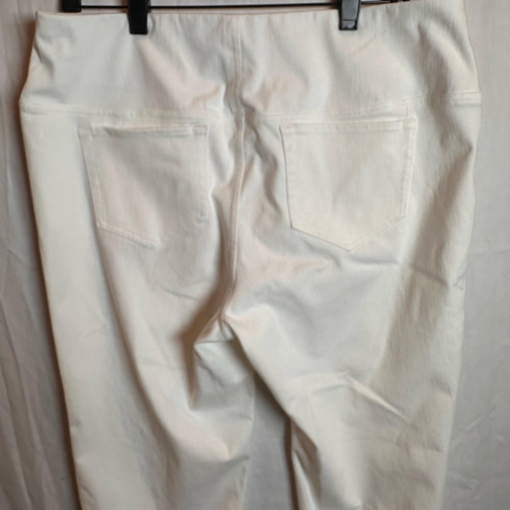 J Jill Wear ever COLLECTION cropped White pant - Picture 10 of 11